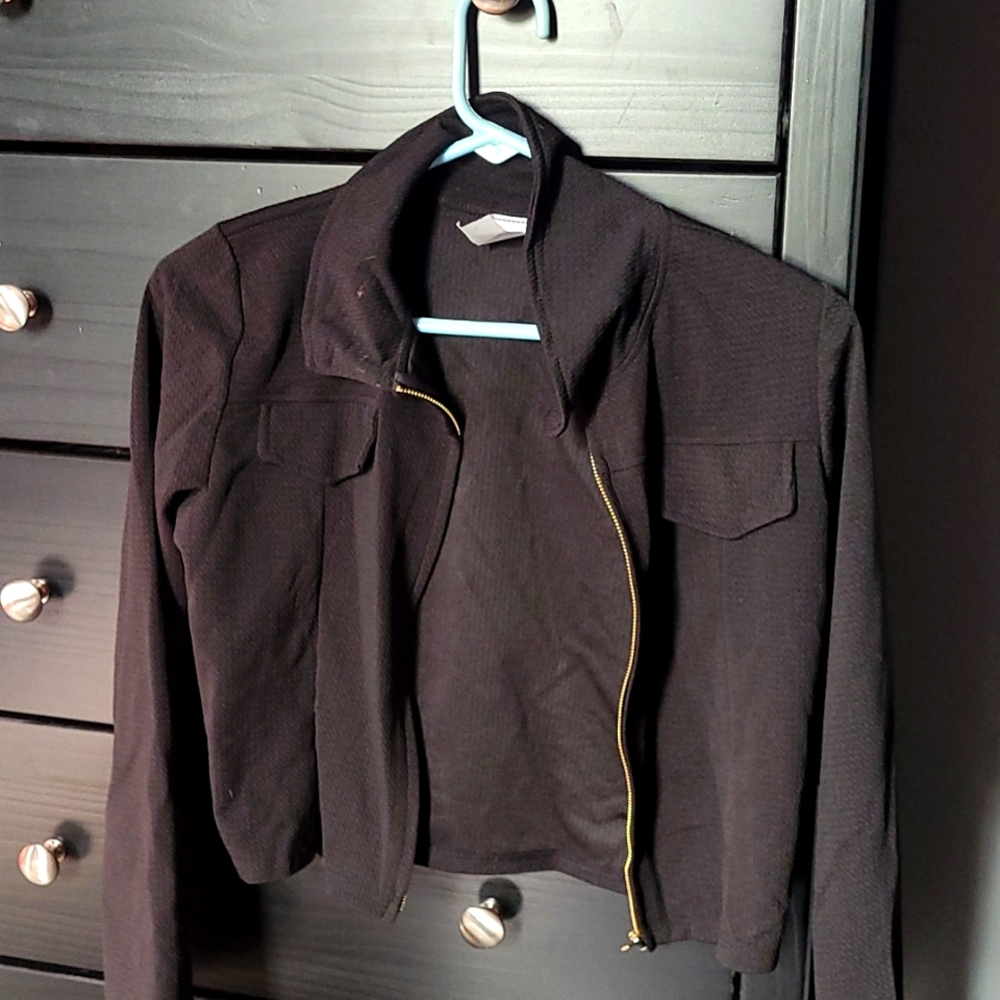 Girls Light weight  zipper  jacket.